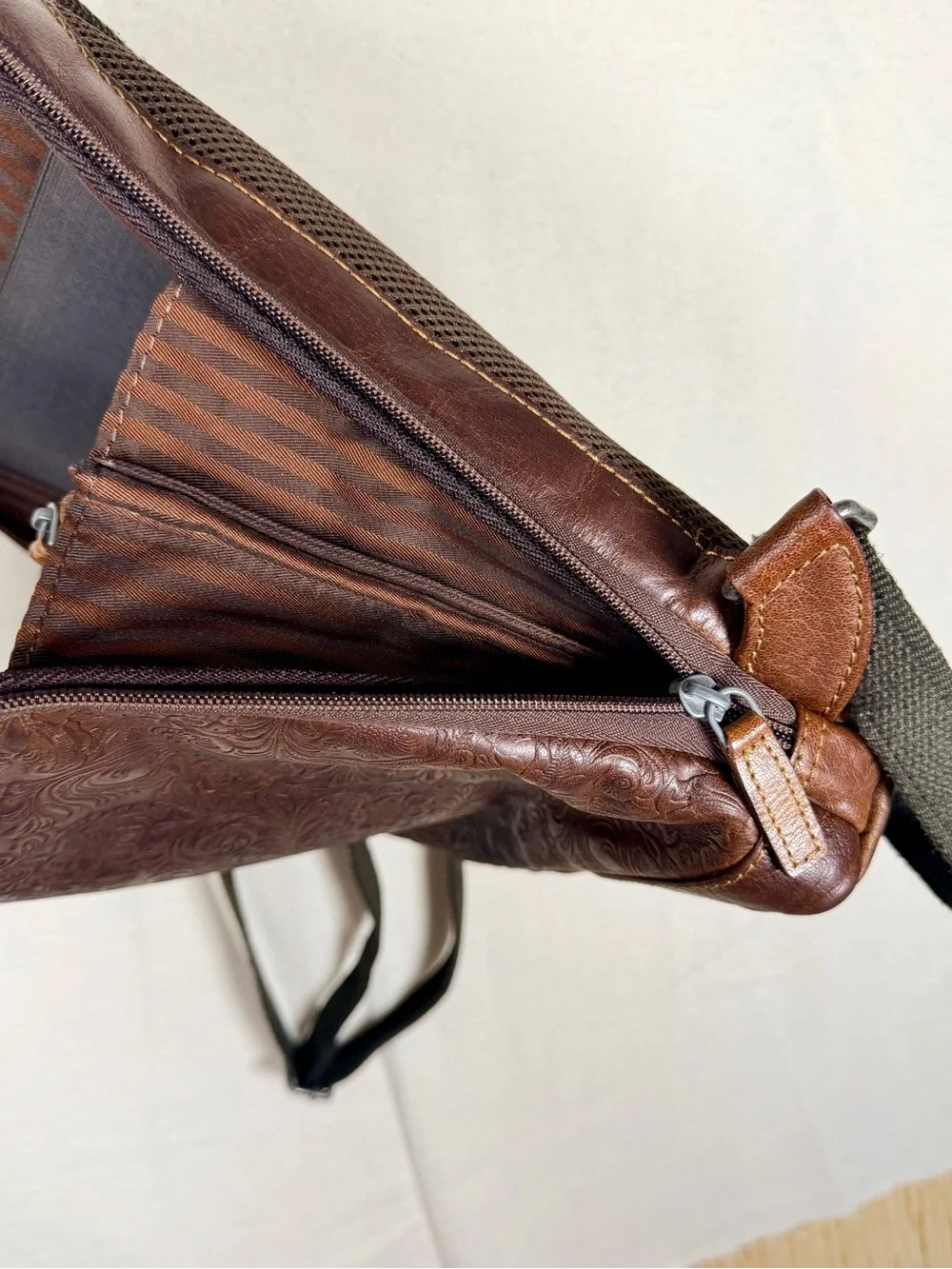 Jack Georges dark brown